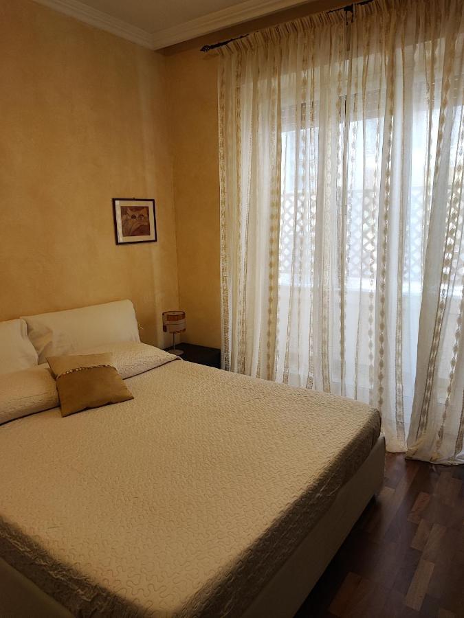 Casa Di Anna Apartment โรม ภายนอก รูปภาพ